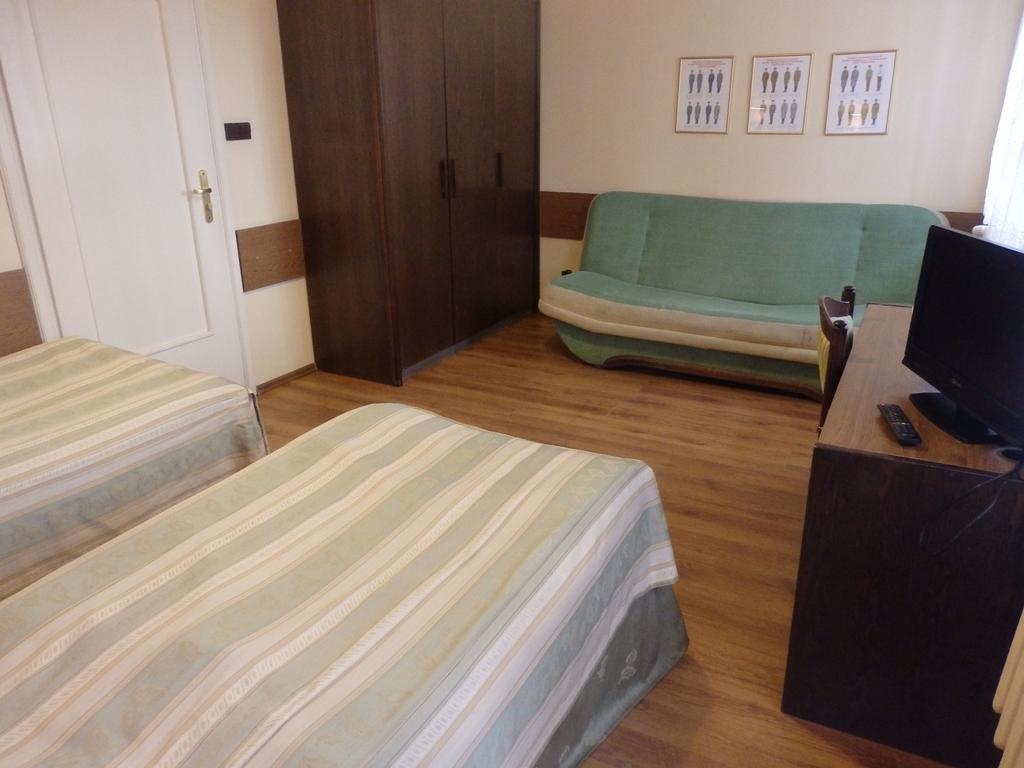 Gosciniec Borne Sulinowo - Byla Baza Wojskowa Hotell Rom bilde